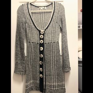 Cute black and white dress